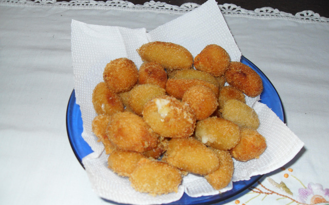 Bolinhas de Queijo
