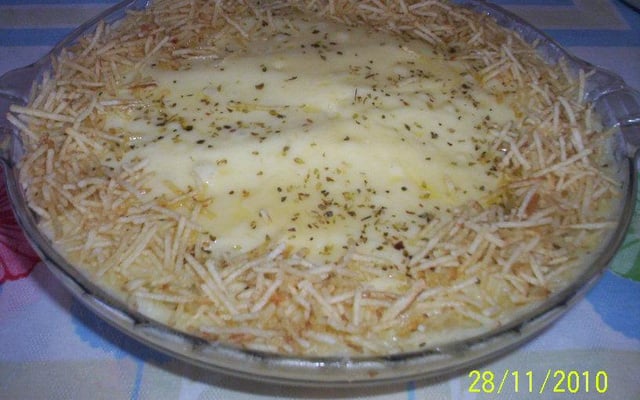 Carne moída com purê de batatas fácil fácil