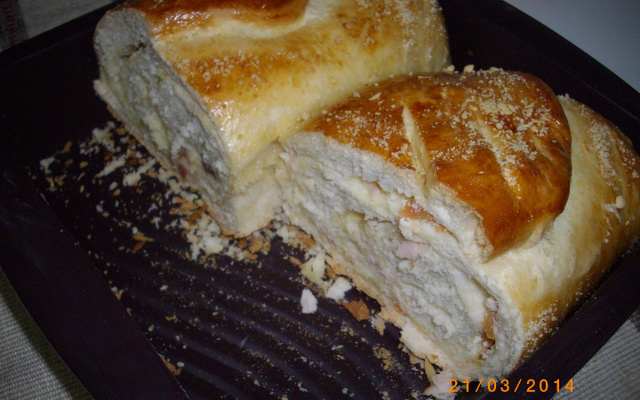 Pão recheado da Tânia