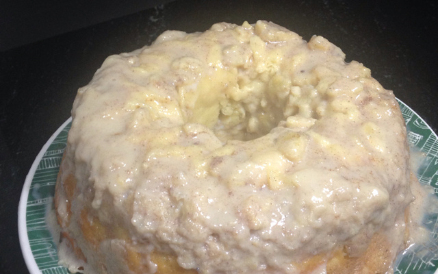 Bolo cremoso de banana nanica