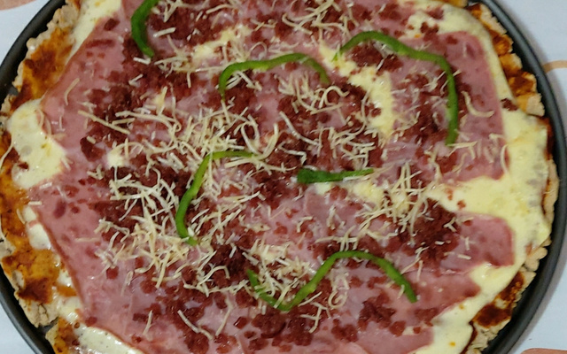 Pizza com massa de batata-doce