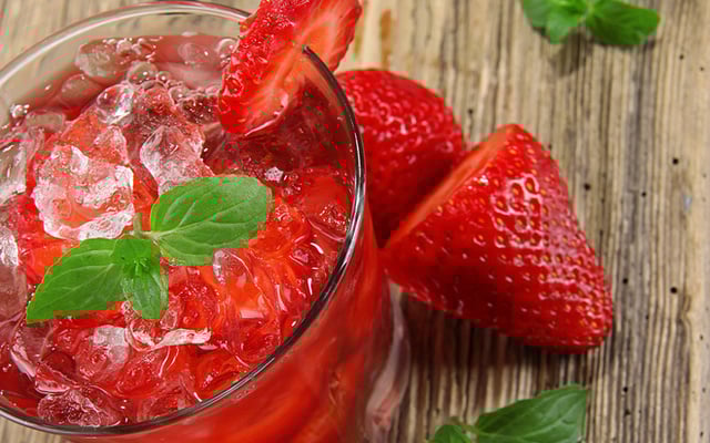 Caipirinha de morango