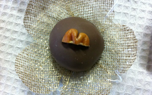 Bombom de nozes delícia