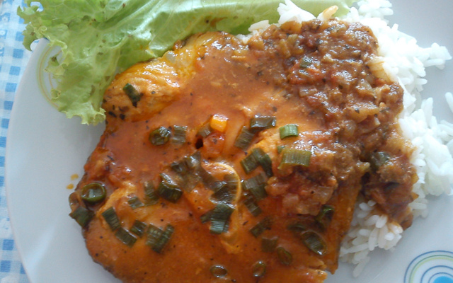 Cação ao Leite de Coco Picante