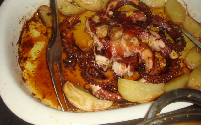 Polvo assado à moda do Porto