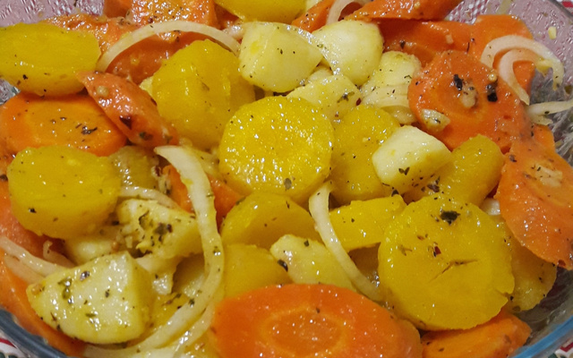 Salada de legumes cozidos no vapor