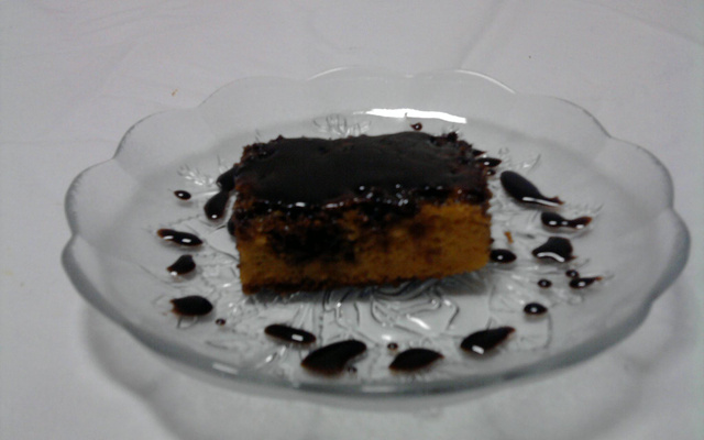 Bolo de cenoura molhadinho
