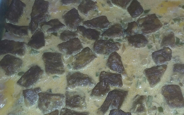 Macarrão com hambúrguer