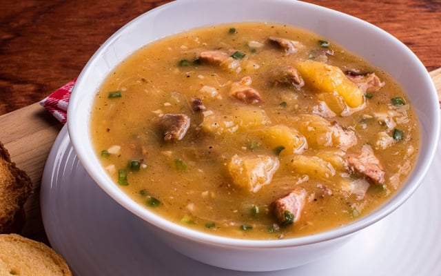 Caldo de vaca atolada