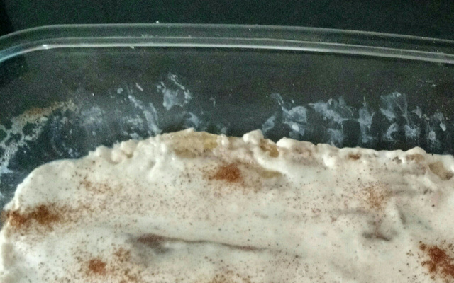 Banana assada com canela