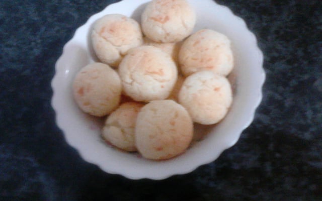 Pão de queijo mineiro