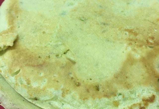 Massa de panqueca de brócolis e queijo