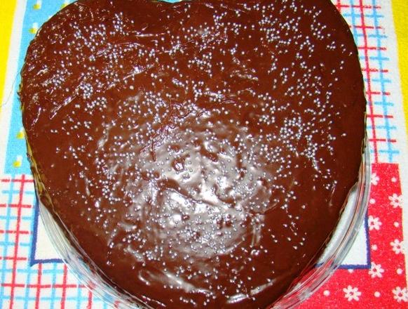 Bolo de chocolate e castanha da Nina