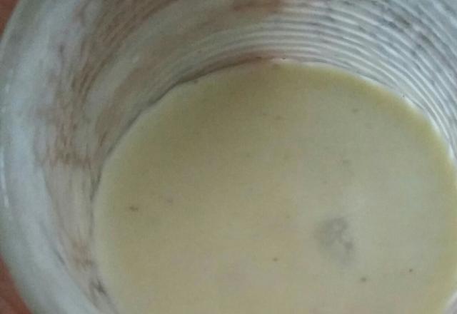 Vitamina de abacate com creme de leite