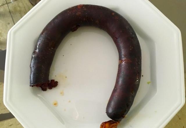 Chouriço suíno no forno