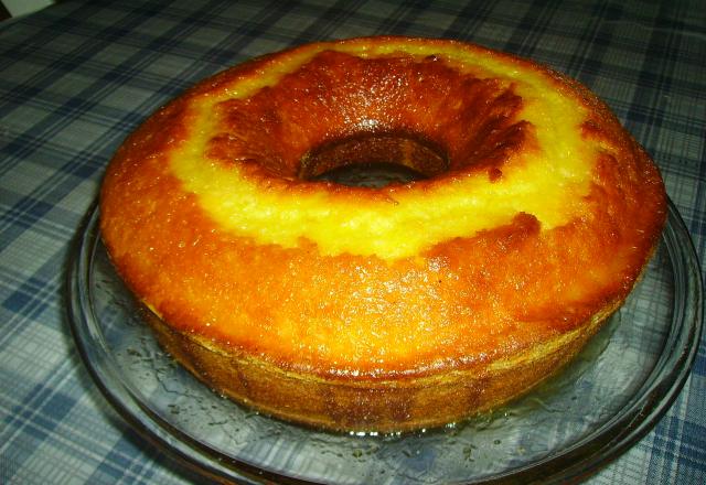 Bolo delícia de laranja