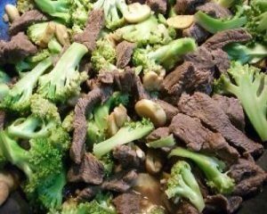 Carne com brócolis