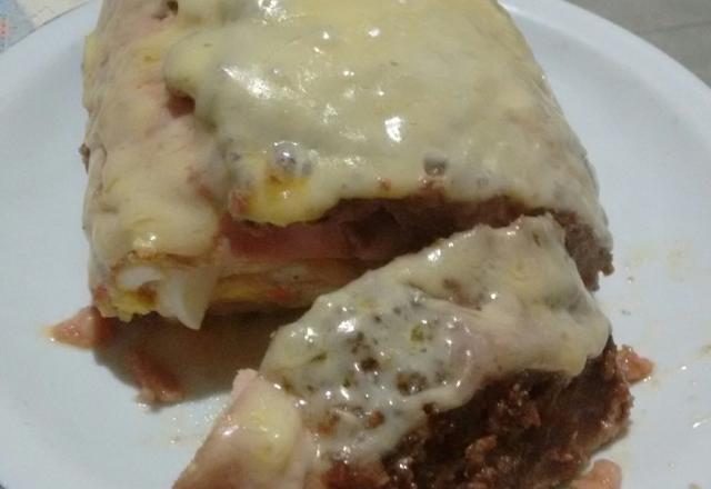 Rocambole de Carne Moída