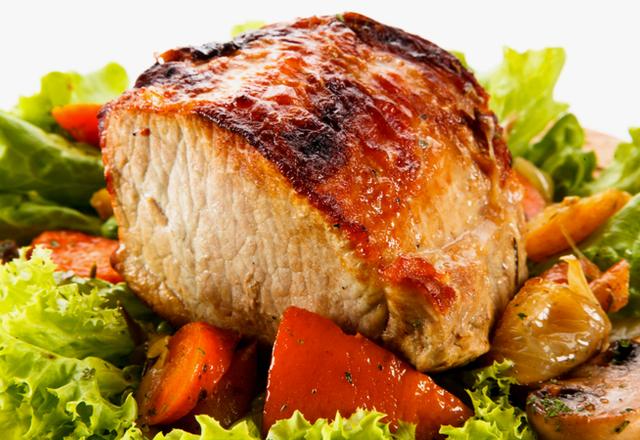 Pernil assado com batatas