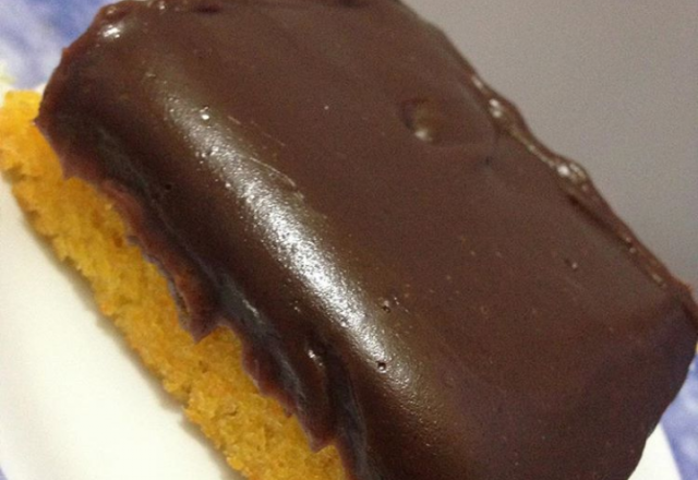 Bolo de cenoura sem leite