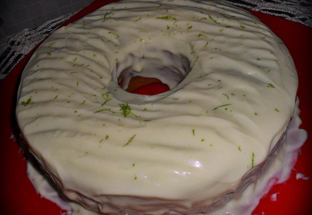 Bolo de limão com iogurte