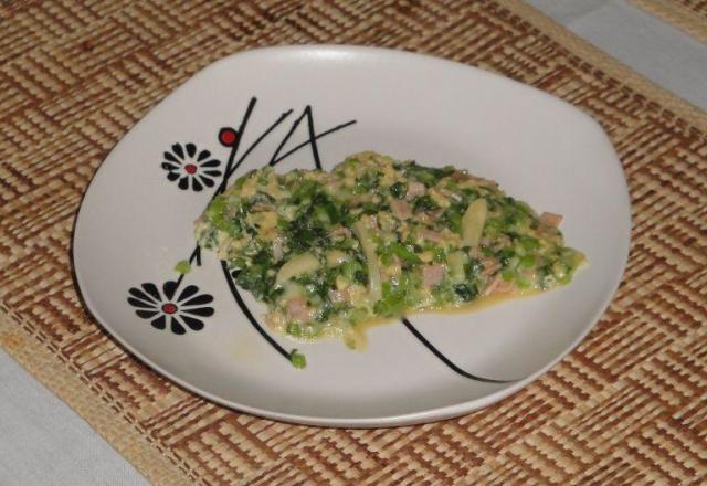 Omelete de folhas de nabo