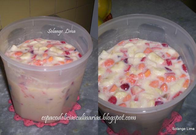 Salada de frutas com leite condensado