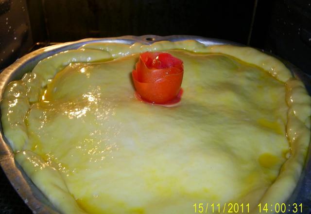 Torta de frango com massa de pão