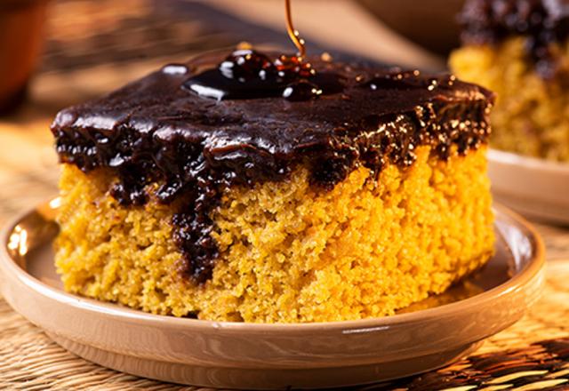 Bolo de cenoura simples