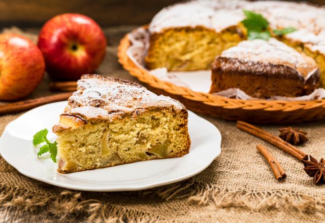 Bolo de maçã com canela e castanhas