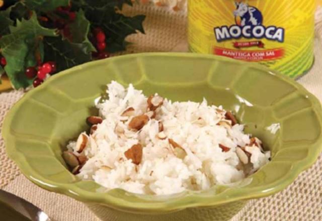 Arroz com Amêndoas e Champagne