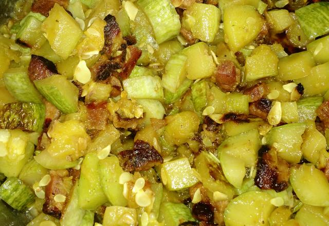 Abobrinha refogada com bacon