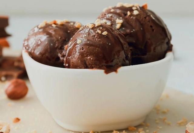 Sorvete de chocolate