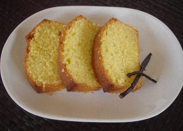 Bolo de Baunilha