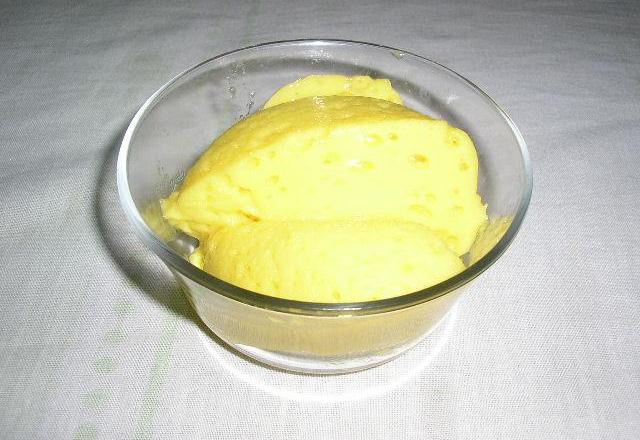 Mousse barata, natural, e light de manga