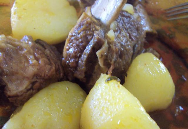 Costela Bovina com Batata