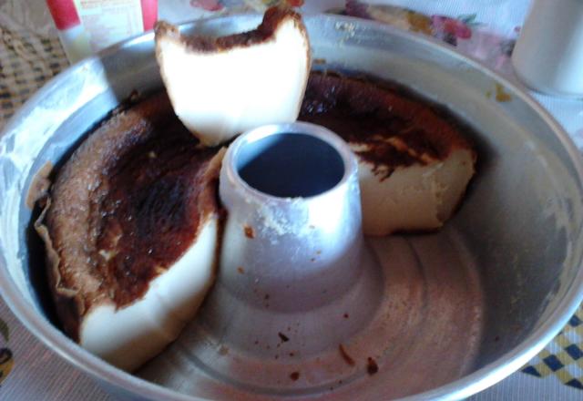 Bolo da Moça (bolo de leite condensado)
