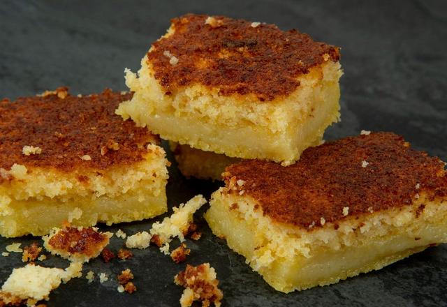 Bolo de fubá cremoso