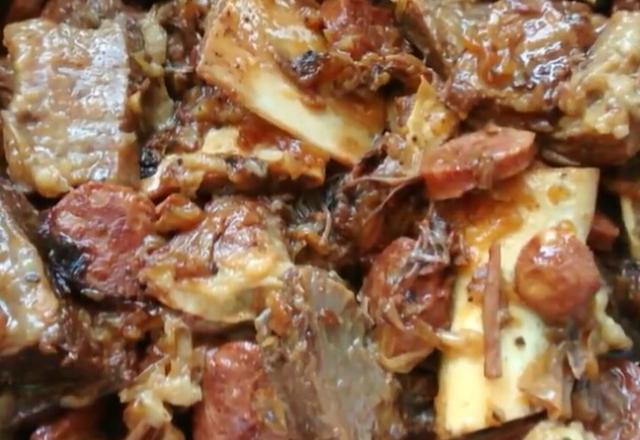 Costela com calabresa na pressão