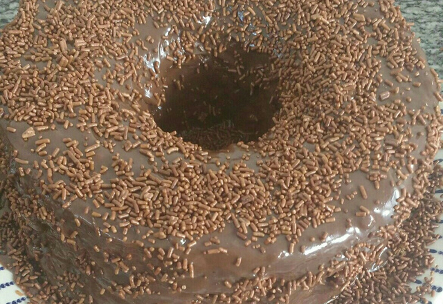 Cobertura de chocolate com leite condensado