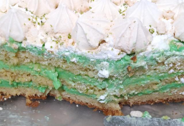 Bolo de limão com suspiro