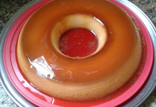 Pudim de leite condensado com creme de leite