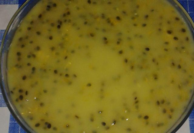 Pavê de bolo formigueiro com maracujá