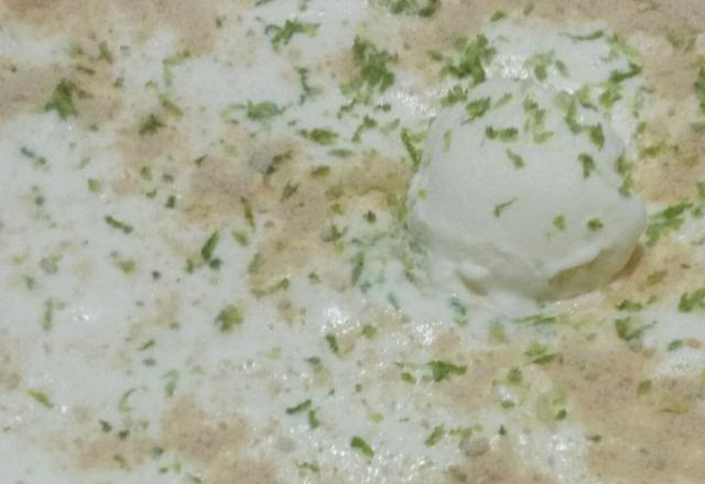 Torta de limão com sorvete