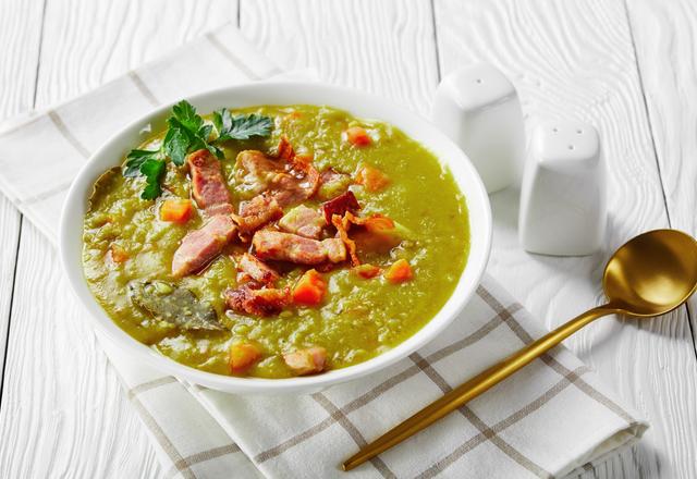 Sopa de Ervilha com Linguiça Toscana