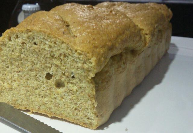 "Pão sem" (sem trigo, sem glúten, sem lactose, low carb)