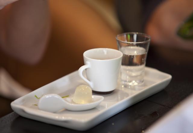 Gelatina de caipirinha