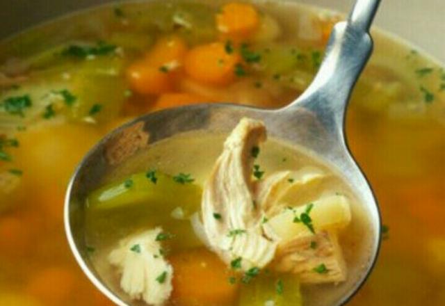 Sopa de galinha