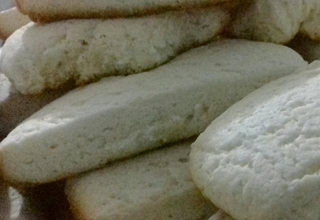 Bolacha de sal amoníaco