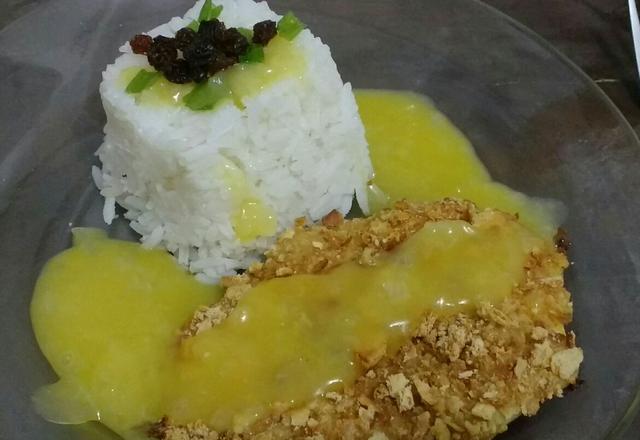 Filé de peixe assado com molho de laranja
